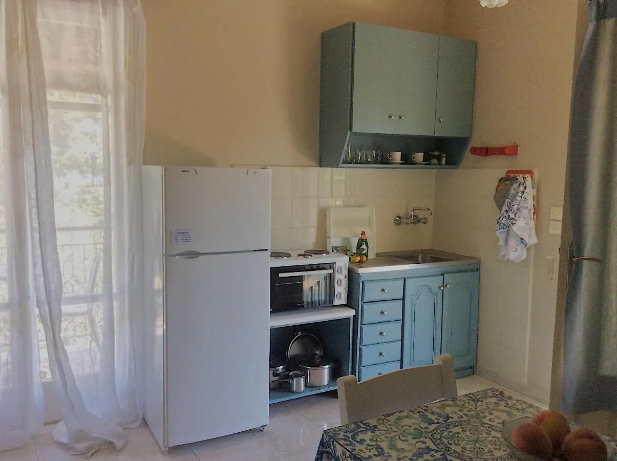 Kefalonia Apartments - Marias Studios In Spartia
